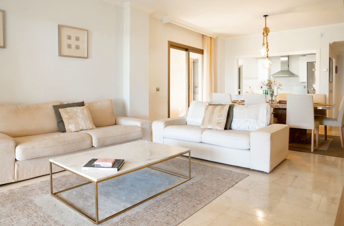 3 slaapkamer Appartement te koop in Benahavis met zwembad garage - € 630.000 (Ref: 10015877)