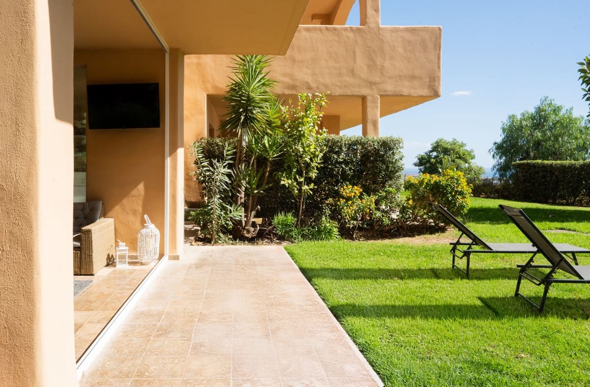 3 slaapkamer Appartement te koop in Benahavis met zwembad garage - € 630.000 (Ref: 10015877)