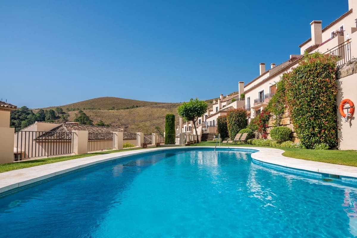 4 sypialnia Dom na sprzedaż w Benahavis z garażem - 598 000 € (Ref: 10015878)