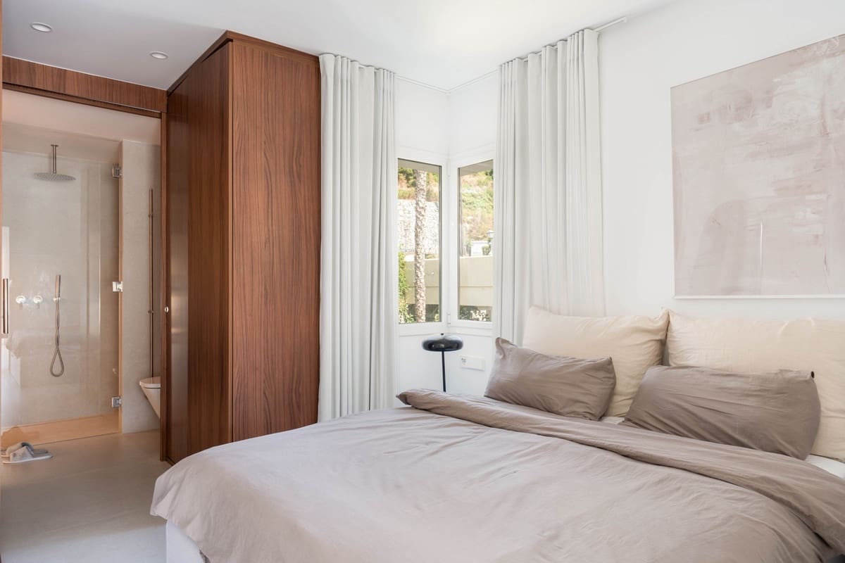 2 bedroom Apartment for sale in Benahavis with pool garage - € 595,000 (Ref: 10015883)
