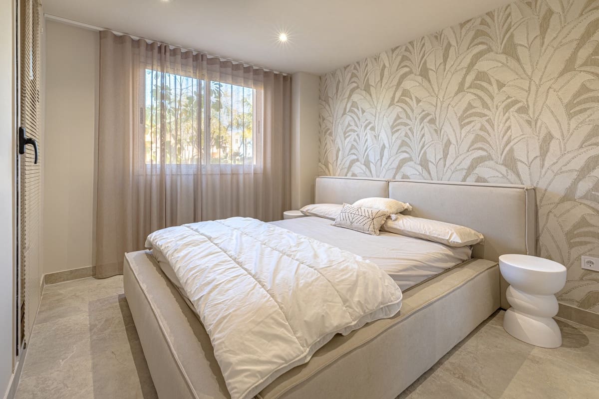2 soverom Leilighet til salgs i Benahavis - € 595 000 (Ref: 10015884)