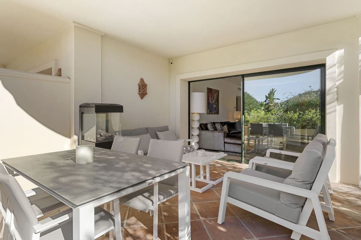 2 quarto Apartamento para venda em Benahavis com piscina garagem - 549 500 € (Ref: 10015885)