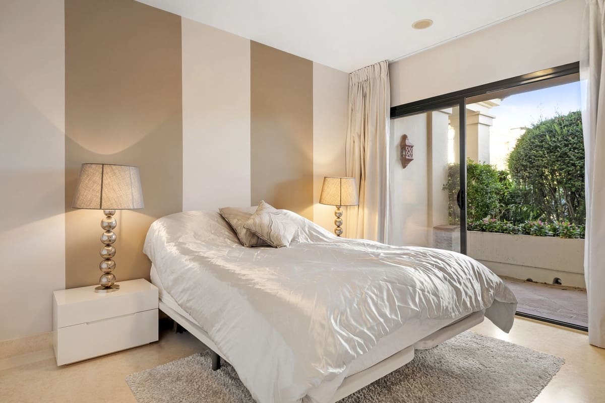 2 quarto Apartamento para venda em Benahavis com piscina garagem - 549 500 € (Ref: 10015885)