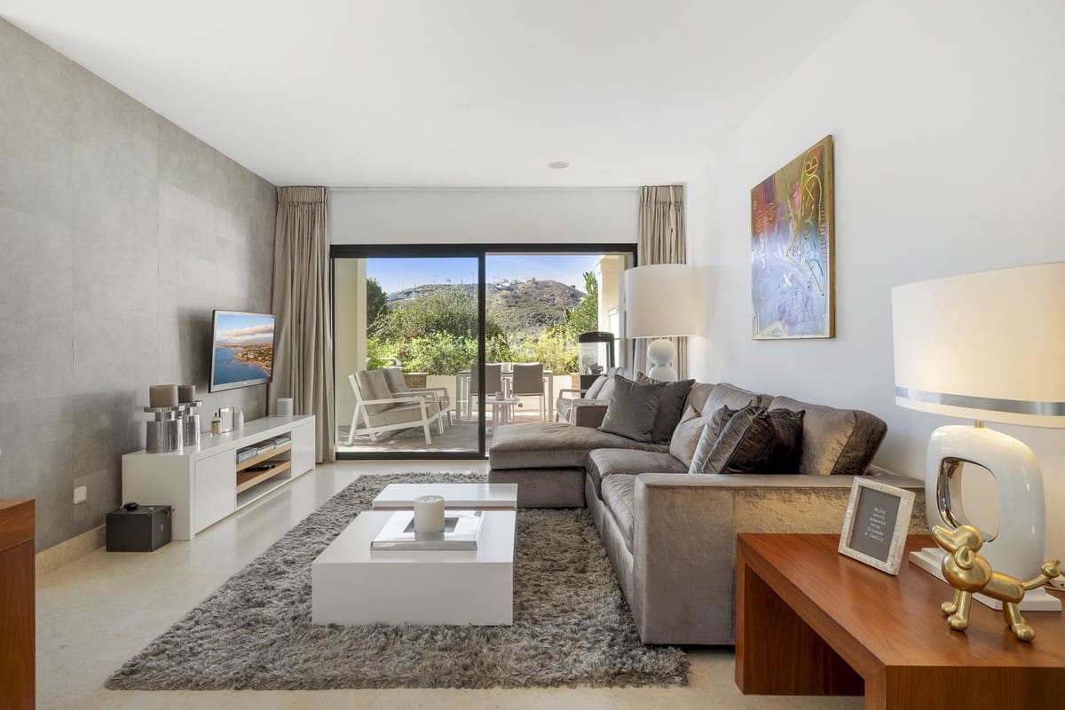 2 quarto Apartamento para venda em Benahavis com piscina garagem - 549 500 € (Ref: 10015885)