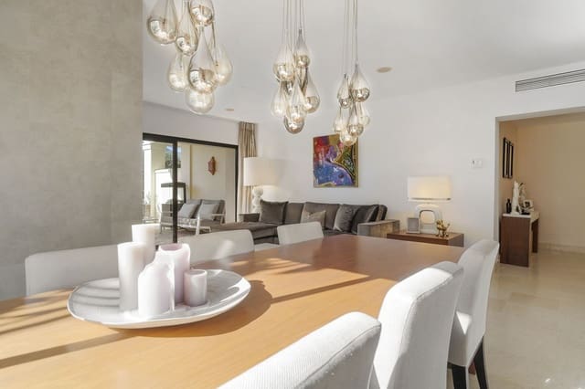 2 bedroom Apartment for sale in Benahavís with pool garage - € 549,500 (Ref: 10015885)