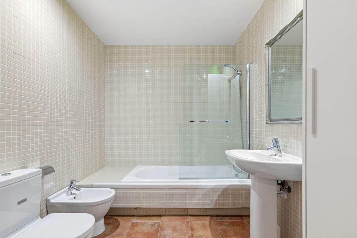 4 sypialnia Dom na sprzedaż w Benahavis z basenem garażem - 525 000 € (Ref: 10015890)
