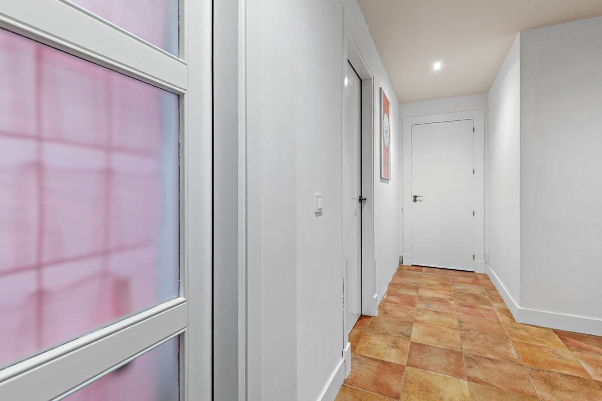 4 sypialnia Dom na sprzedaż w Benahavis z basenem garażem - 525 000 € (Ref: 10015890)