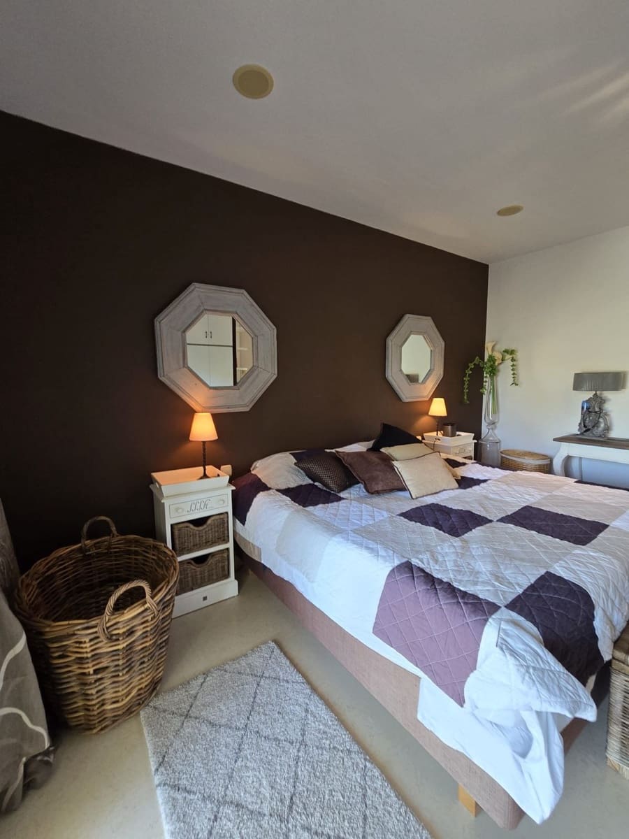 2 soverom Leilighet til salgs i Benahavis med svømmebasseng garasje - € 850 000 (Ref: 10016546)