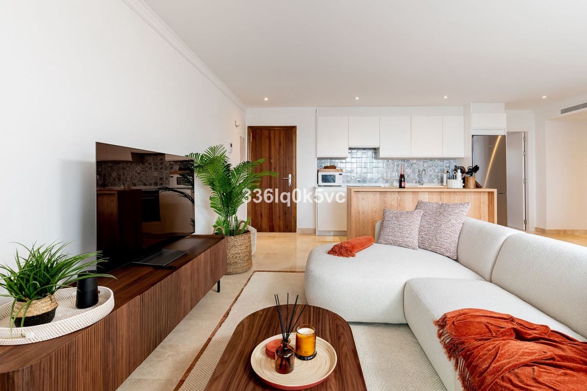 3 quarto Apartamento para venda em Benahavis com piscina - 775 000 € (Ref: 10016550)