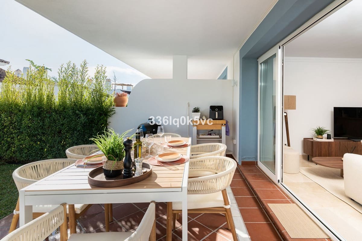 3 quarto Apartamento para venda em Benahavis com piscina - 775 000 € (Ref: 10016550)