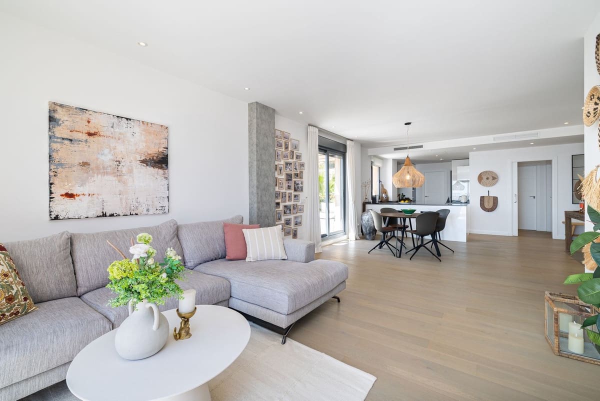 2 sypialnia Apartament na sprzedaż w Benahavis z basenem garażem - 750 000 € (Ref: 10016551)
