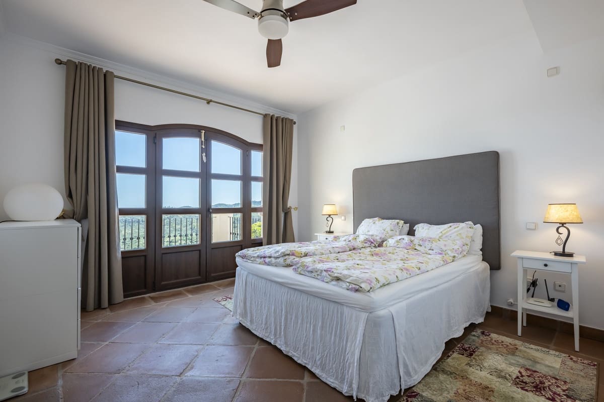 4 camera da letto Casa in vendita in Benahavis con piscina garage - 749.500 € (Rif: 10016554)