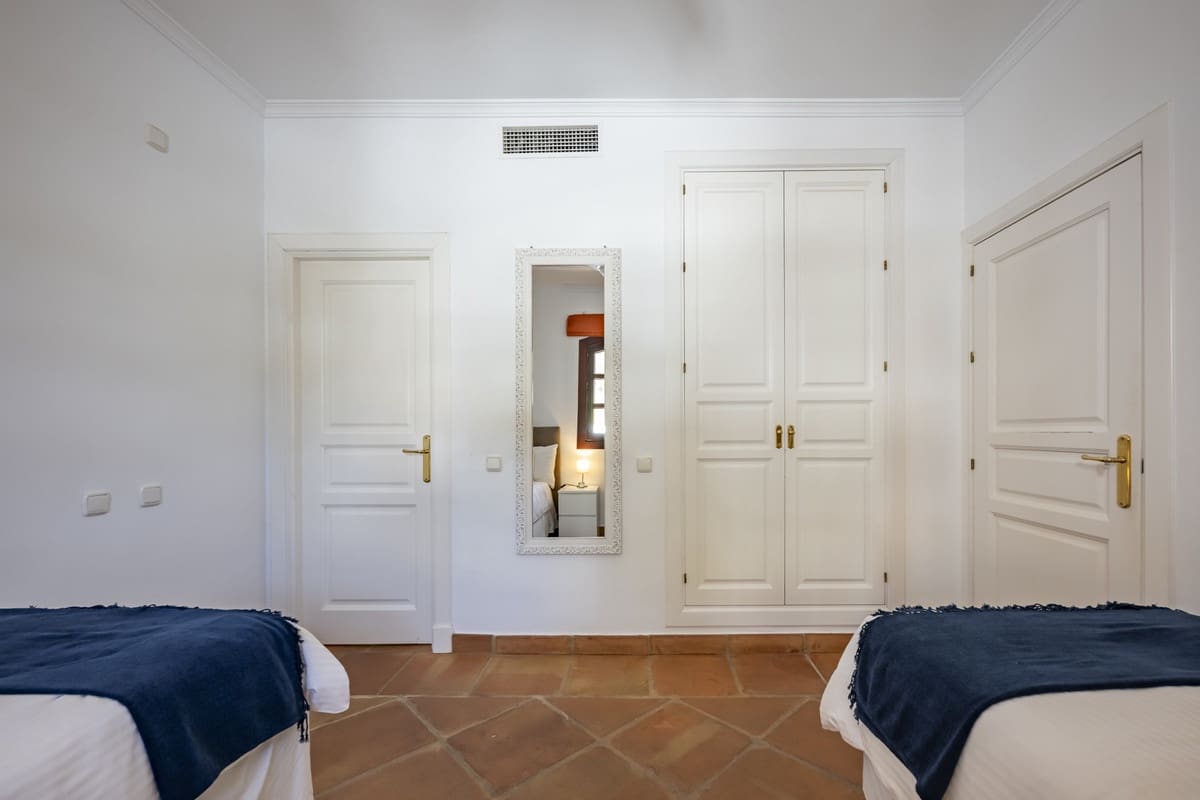4 camera da letto Casa in vendita in Benahavis con piscina garage - 749.500 € (Rif: 10016554)