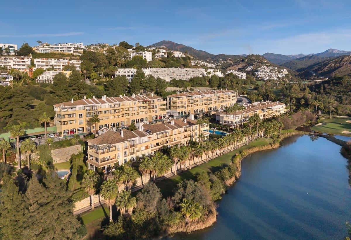 3 soverom Leilighet til salgs i Benahavis med svømmebasseng - € 659 000 (Ref: 10016556)