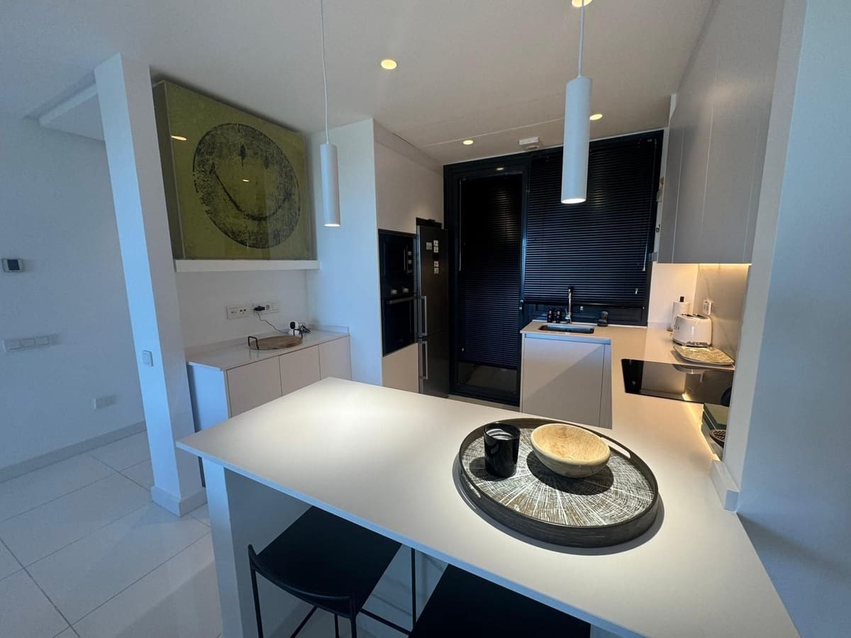 2 slaapkamer Appartement te koop in Benahavis met zwembad garage - € 650.000 (Ref: 10016557)