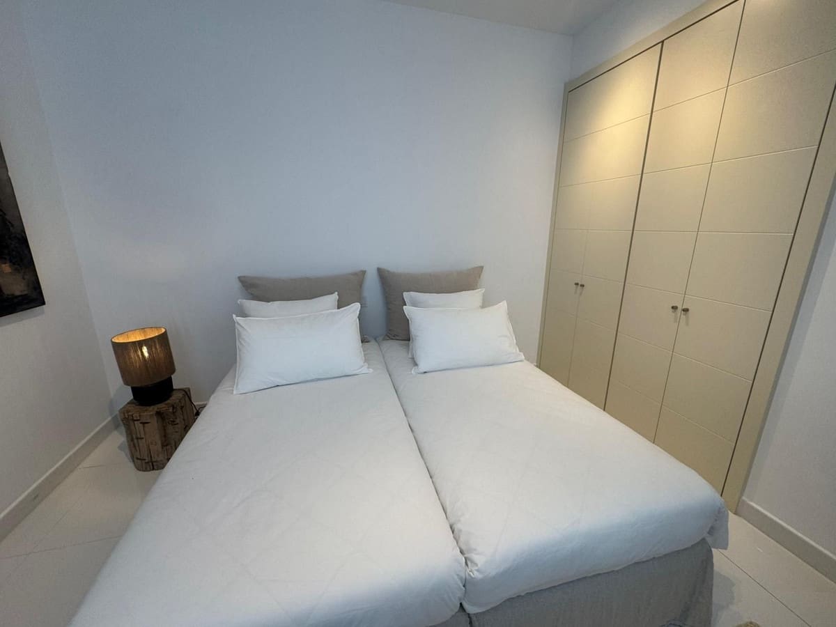 2 slaapkamer Appartement te koop in Benahavis met zwembad garage - € 650.000 (Ref: 10016557)
