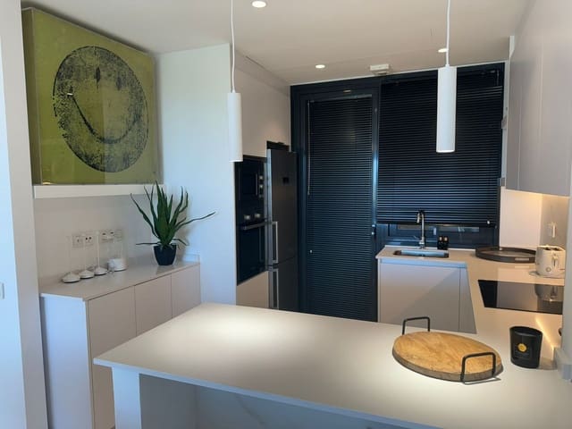 2 bedroom Apartment for sale in Benahavís with pool garage - € 650,000 (Ref: 10016557)