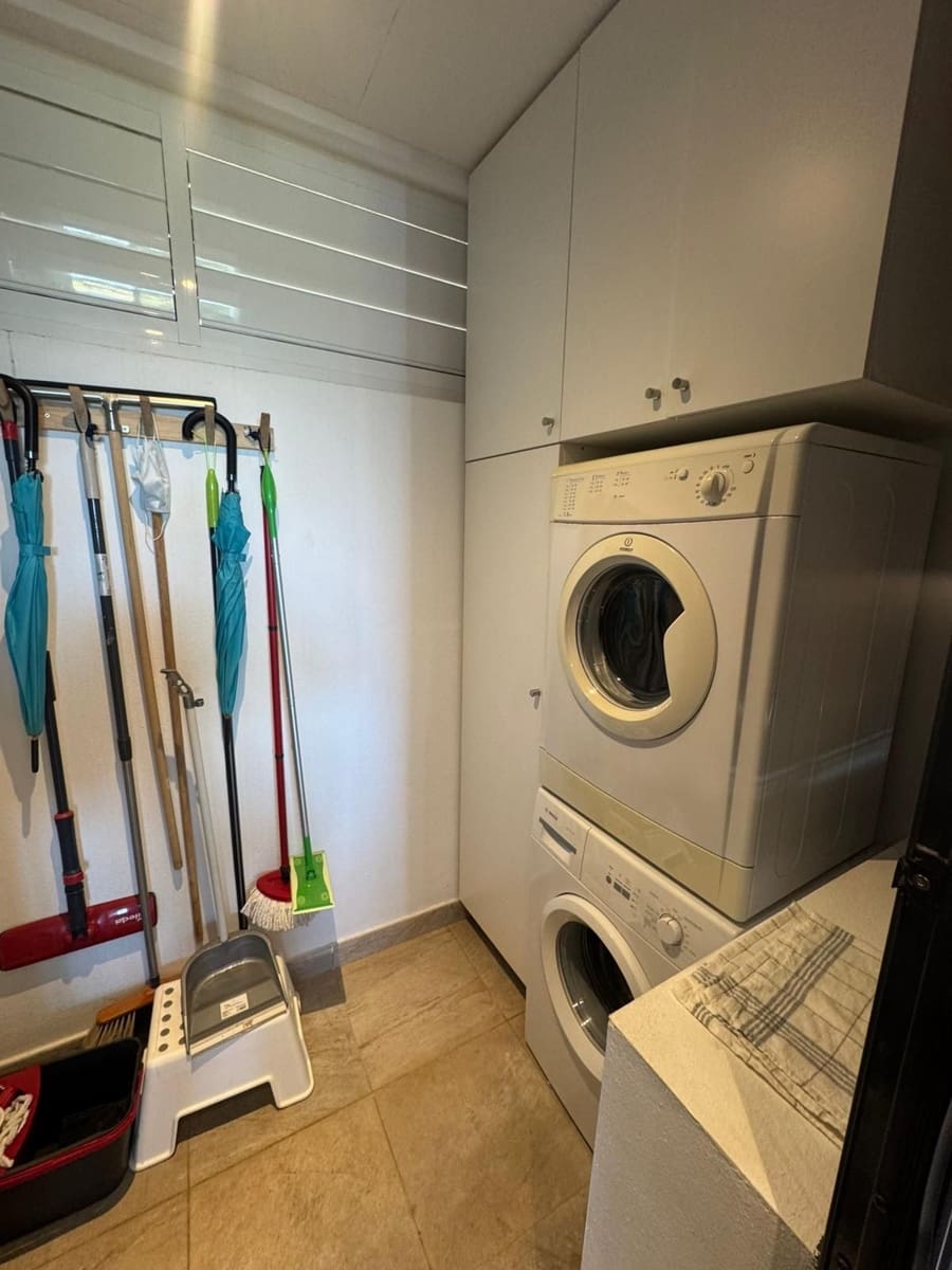 2 slaapkamer Appartement te koop in Benahavis met zwembad garage - € 650.000 (Ref: 10016557)