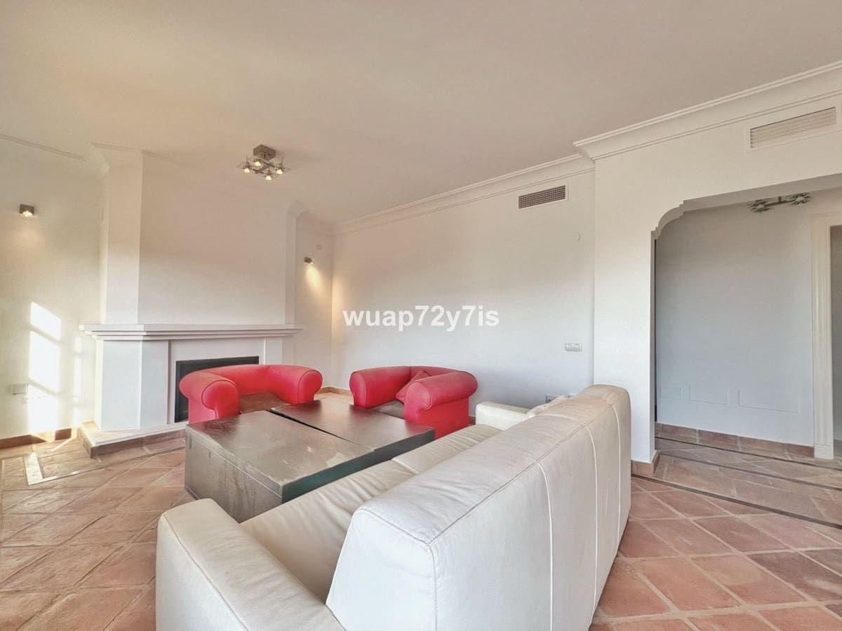 3 quarto Casa em Banda para venda em Benahavis com piscina garagem - 645 000 € (Ref: 10016564)