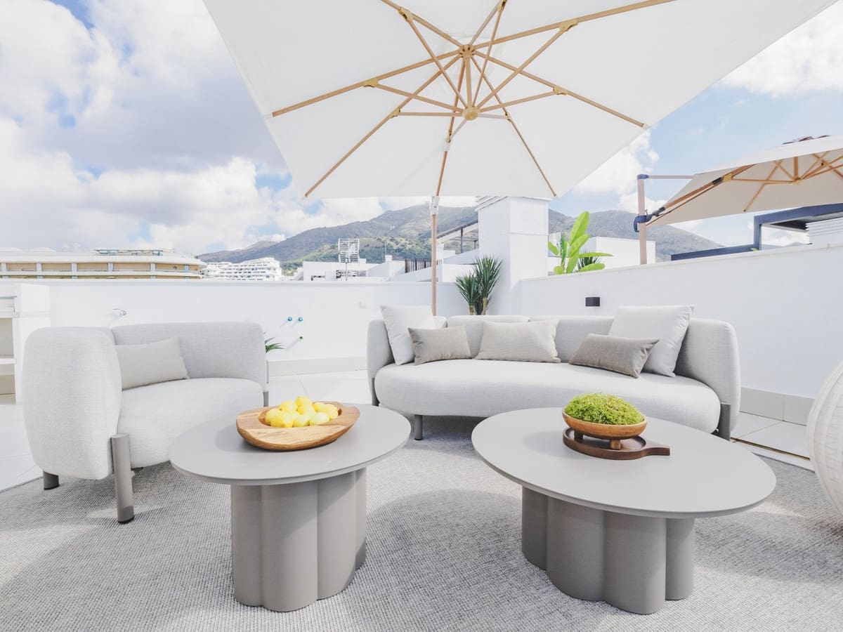 2 slaapkamer Appartement te koop in Fuengirola met garage - € 599.000 (Ref: 10016675)