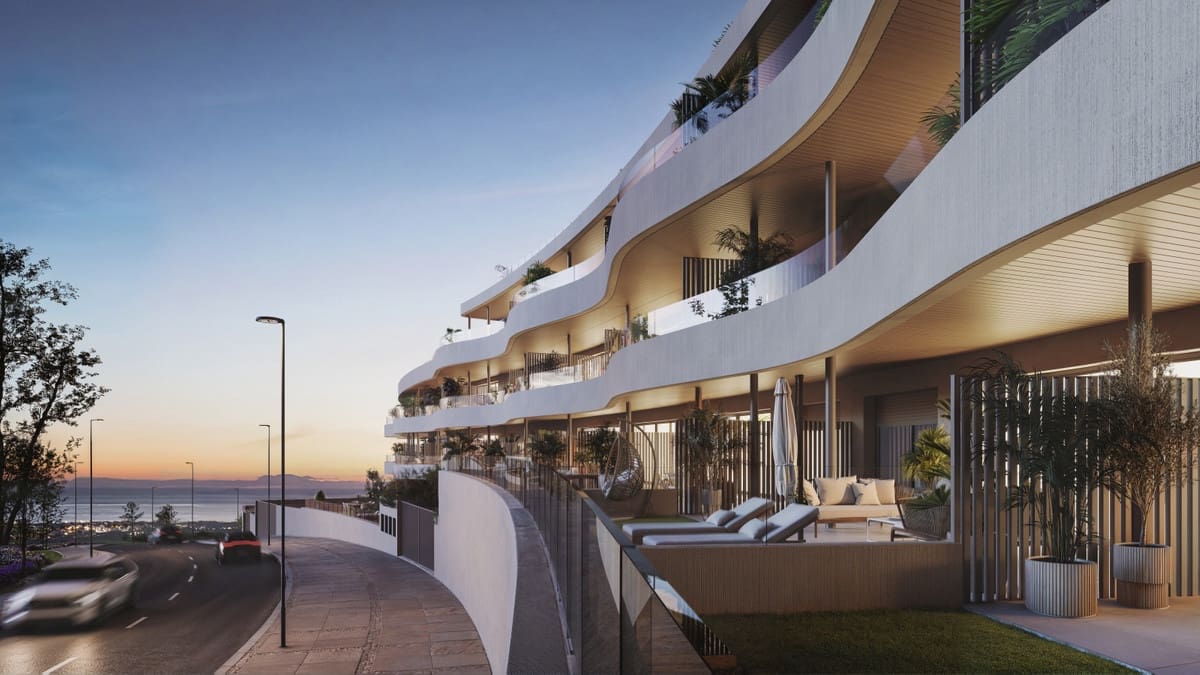 Apartamento de 1 habitación en Fuengirola en venta con piscina garaje - 499.000 € (Ref: 10016676)