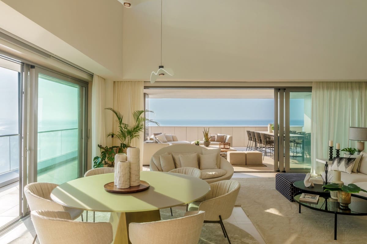 4 chambre Appartement à vendre à Malaga ville avec piscine garage - 4 366 000 € (Ref: 10016979)