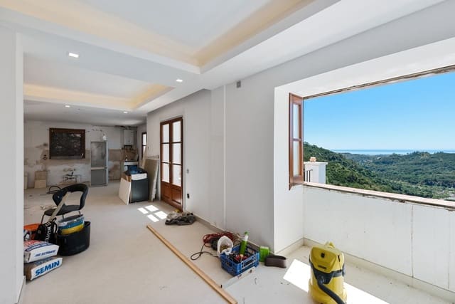 4 chambre Maison de Ville à vendre à Benahavís avec piscine garage - 980 000 € (Ref: 10023138)