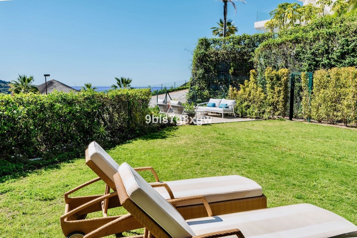3 bedroom Apartment for sale in Benahavis with pool garage - € 950,000 (Ref: 10023139)