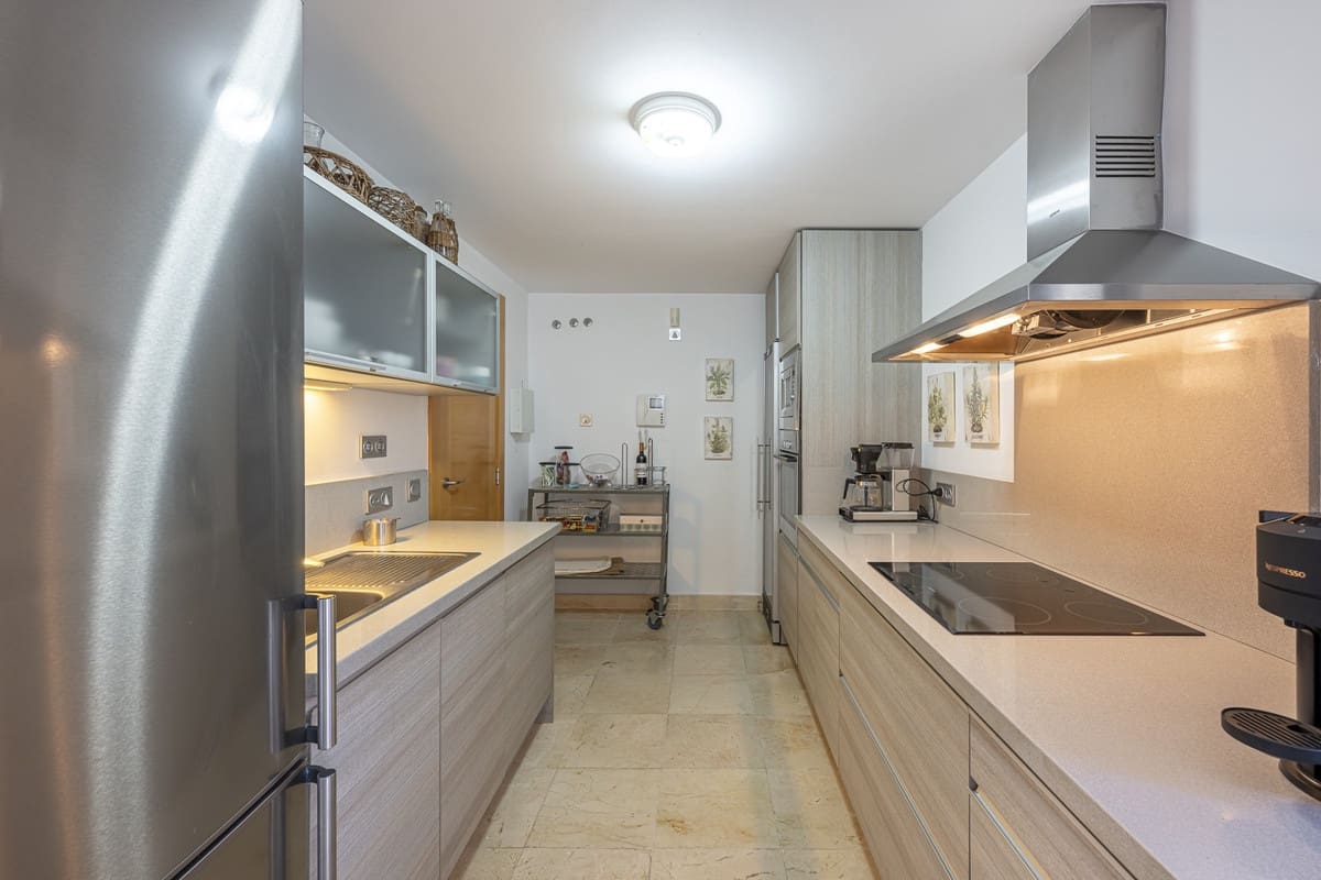 3 camera da letto Appartamento in vendita in Benahavis con piscina garage - 945.000 € (Rif: 10023140)