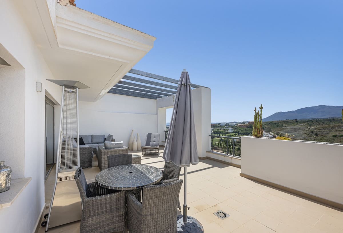 3 camera da letto Appartamento in vendita in Benahavis con piscina garage - 945.000 € (Rif: 10023140)