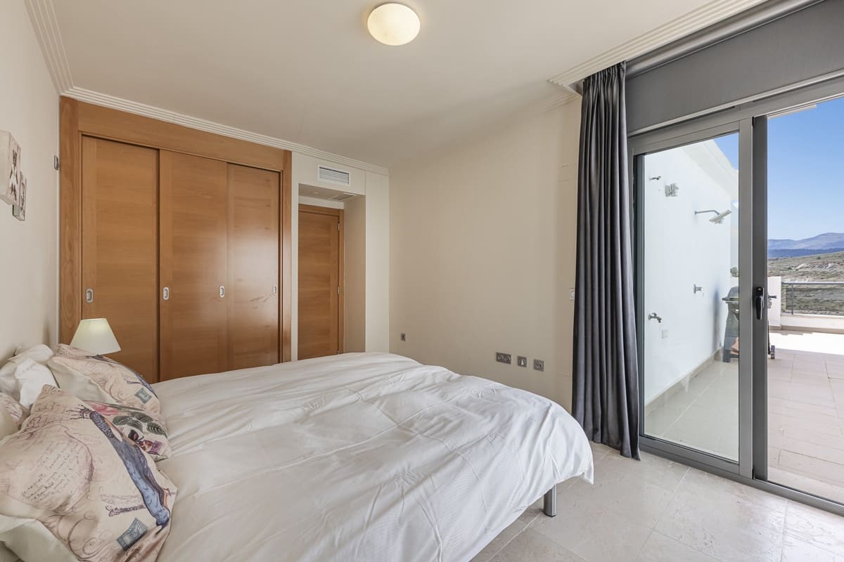 3 camera da letto Appartamento in vendita in Benahavis con piscina garage - 945.000 € (Rif: 10023140)