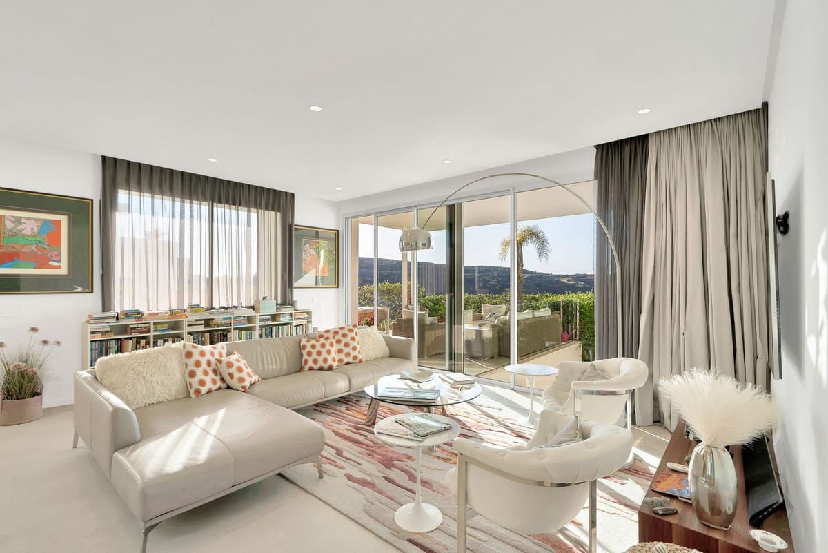 3 soverom Leilighet til salgs i Benahavis - € 945 000 (Ref: 10023141)