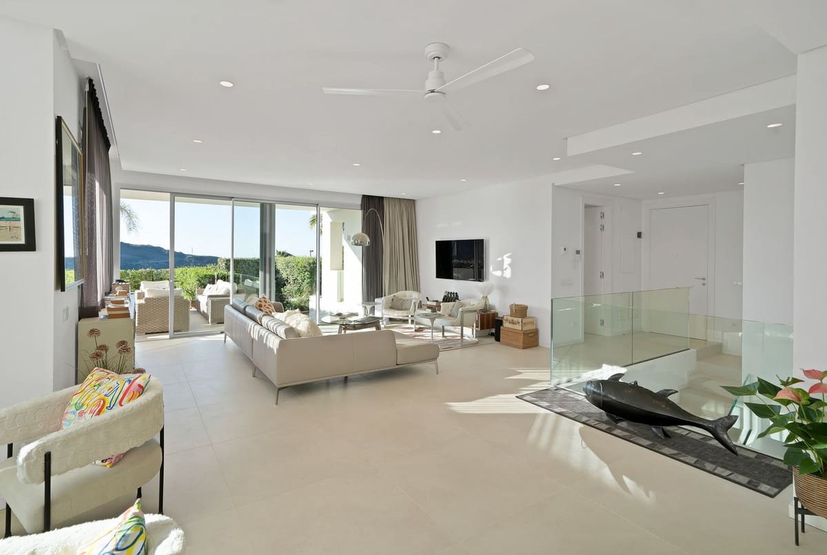 3 soverom Leilighet til salgs i Benahavis - € 945 000 (Ref: 10023141)