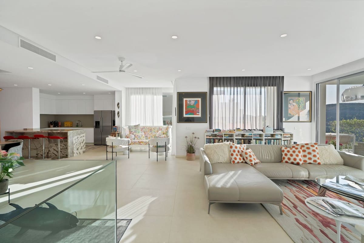 3 soverom Leilighet til salgs i Benahavis - € 945 000 (Ref: 10023141)