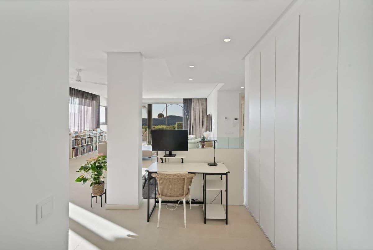 3 soverom Leilighet til salgs i Benahavis - € 945 000 (Ref: 10023141)