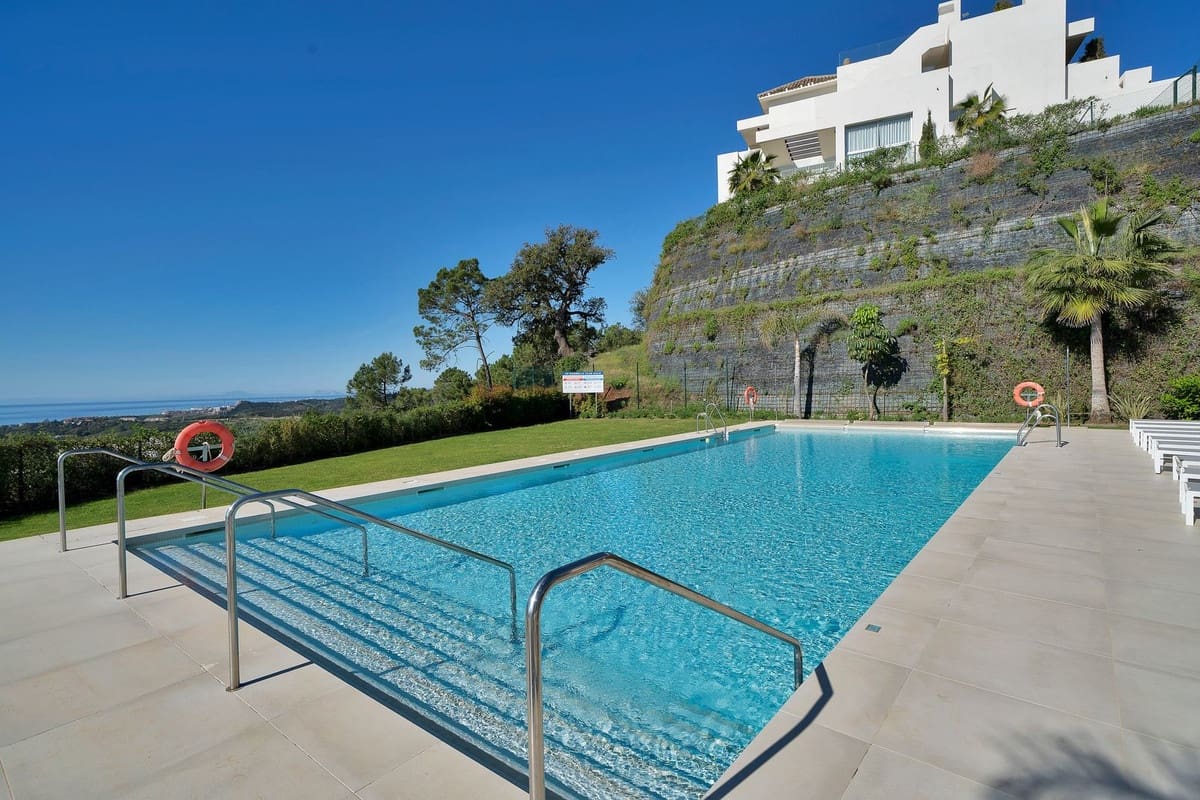 3 soverom Leilighet til salgs i Benahavis - € 945 000 (Ref: 10023141)