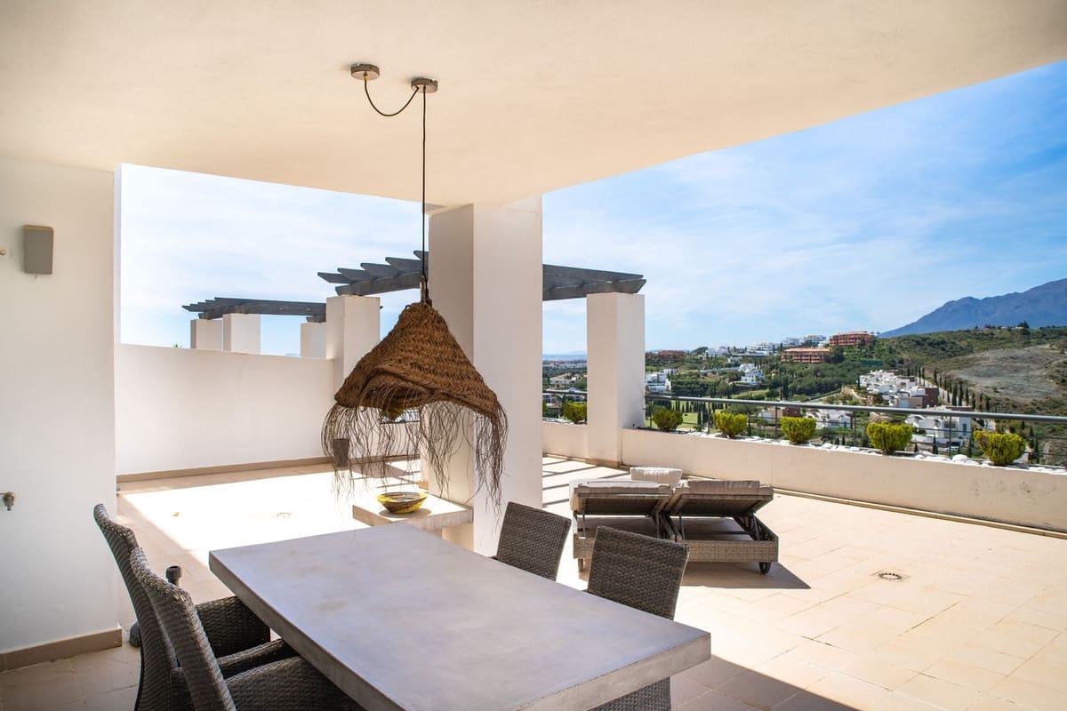 3 chambre Appartement à vendre à Los Flamingos avec piscine garage - 925 000 € (Ref: 10023142)
