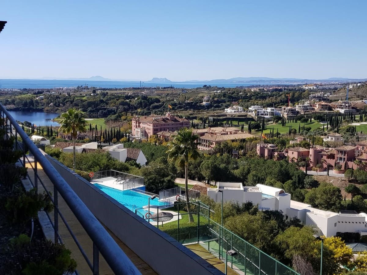 3 chambre Appartement à vendre à Los Flamingos avec piscine garage - 925 000 € (Ref: 10023142)
