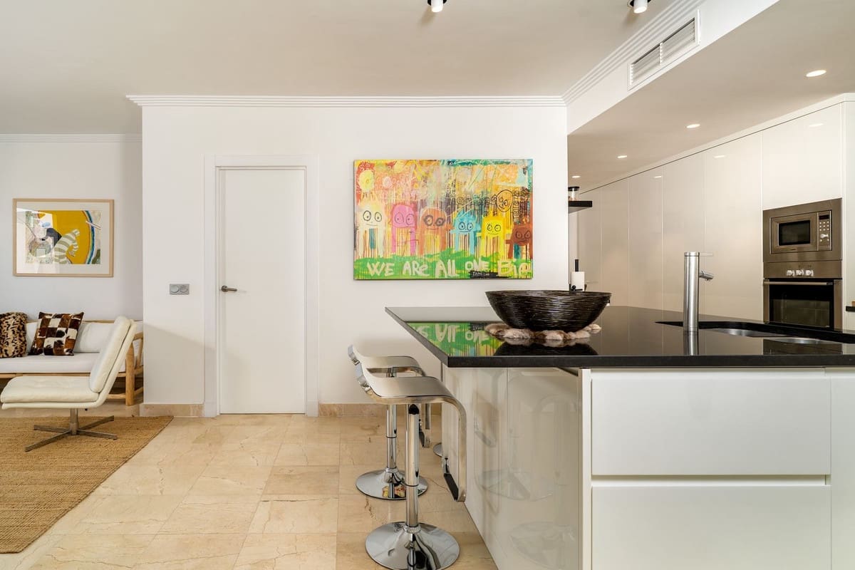 3 chambre Appartement à vendre à Los Flamingos avec piscine garage - 925 000 € (Ref: 10023142)