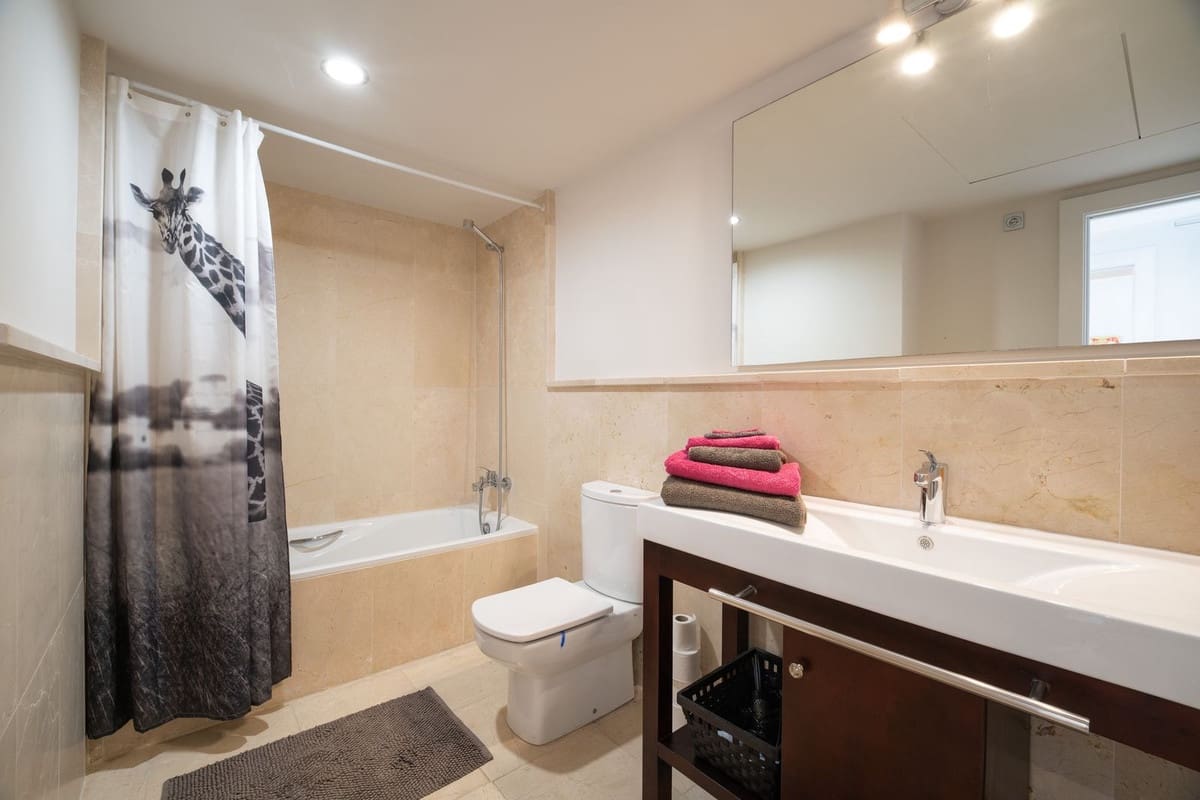 3 chambre Appartement à vendre à Los Flamingos avec piscine garage - 925 000 € (Ref: 10023142)