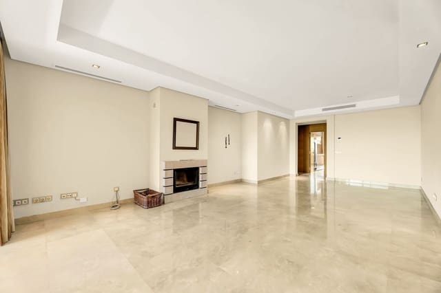 3 Zimmer Apartment zu verkaufen in La Quinta, Benahavís mit Pool Garage - 899.000 € (Ref: 10023143)