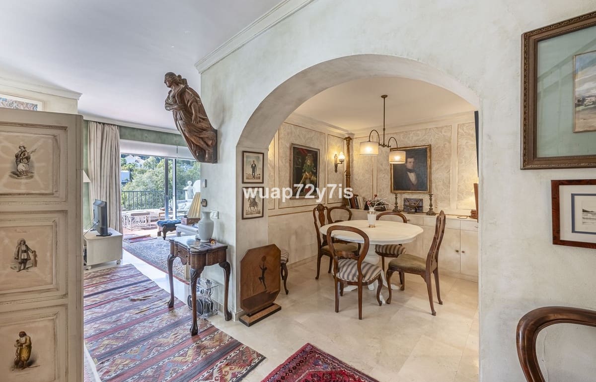 2 slaapkamer Huis te koop in Benahavis - € 925.000 (Ref: 10023144)
