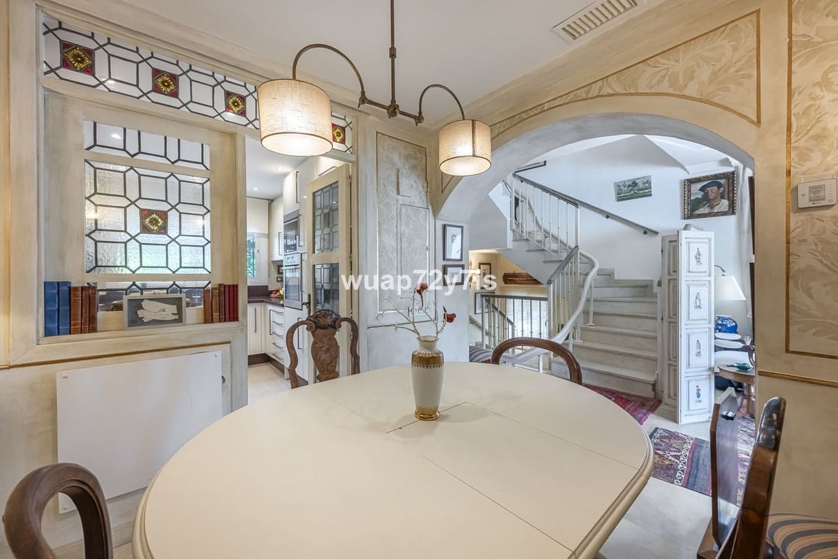 2 slaapkamer Huis te koop in Benahavis - € 925.000 (Ref: 10023144)