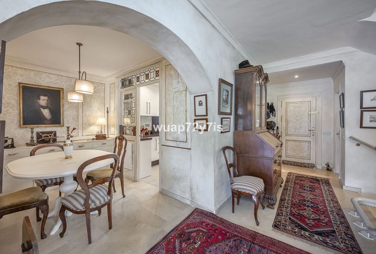 2 slaapkamer Huis te koop in Benahavis - € 925.000 (Ref: 10023144)