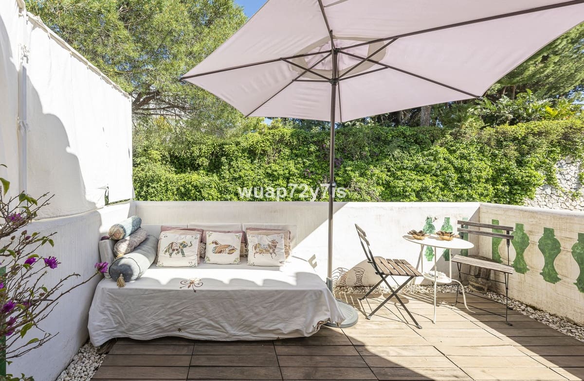 2 slaapkamer Huis te koop in Benahavis - € 925.000 (Ref: 10023144)