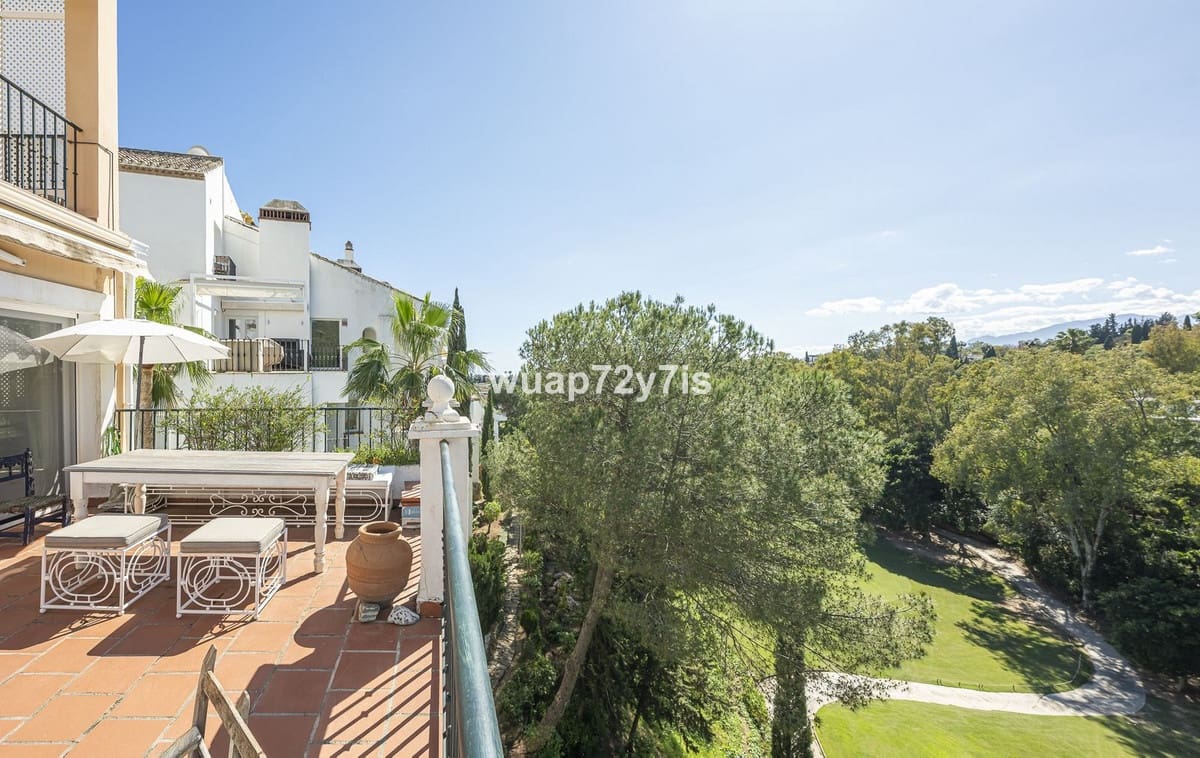2 slaapkamer Huis te koop in Benahavis - € 925.000 (Ref: 10023144)