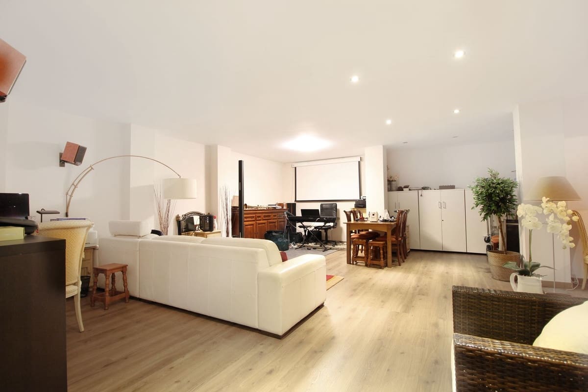 3 soverom Leilighet til salgs i Benahavis med svømmebasseng garasje - € 880 000 (Ref: 10023145)