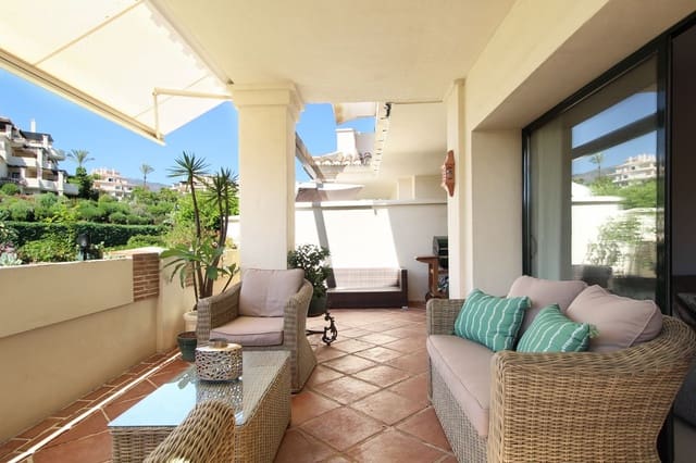 3 bedroom Apartment for sale in Benahavís with pool garage - € 880,000 (Ref: 10023145)