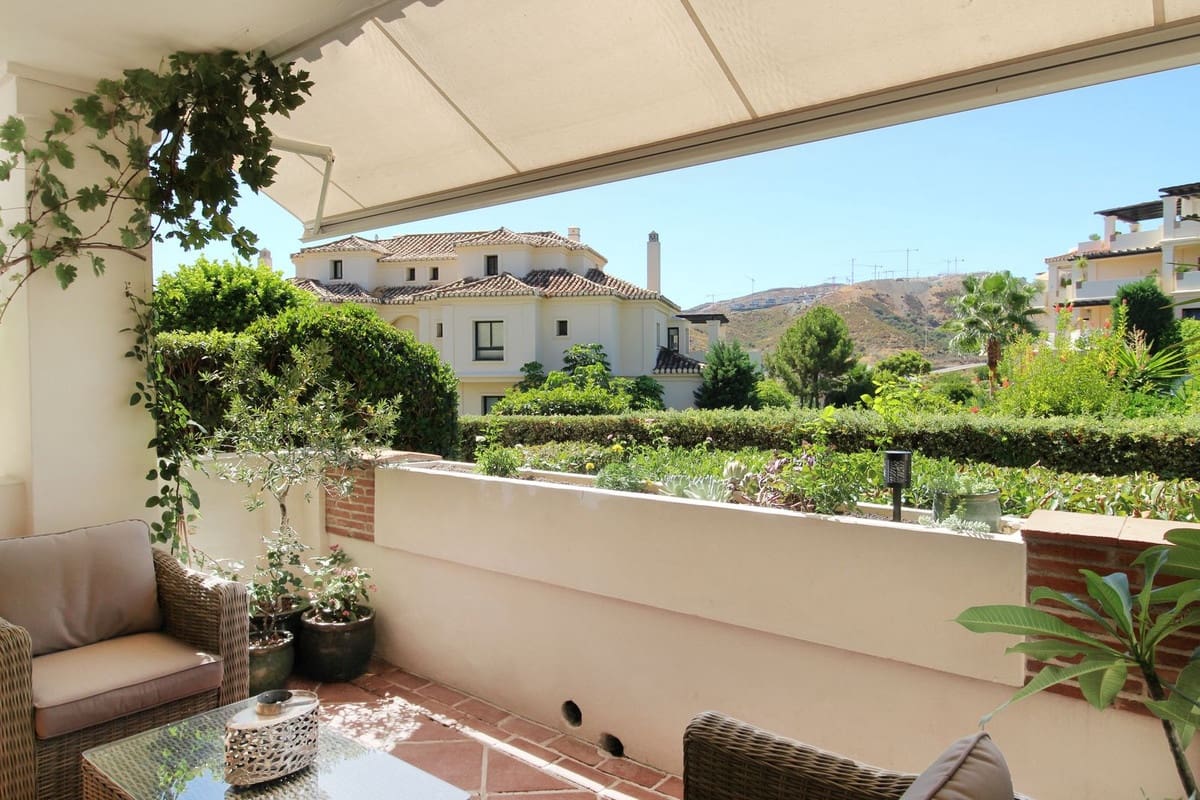 3 soverom Leilighet til salgs i Benahavis med svømmebasseng garasje - € 880 000 (Ref: 10023145)