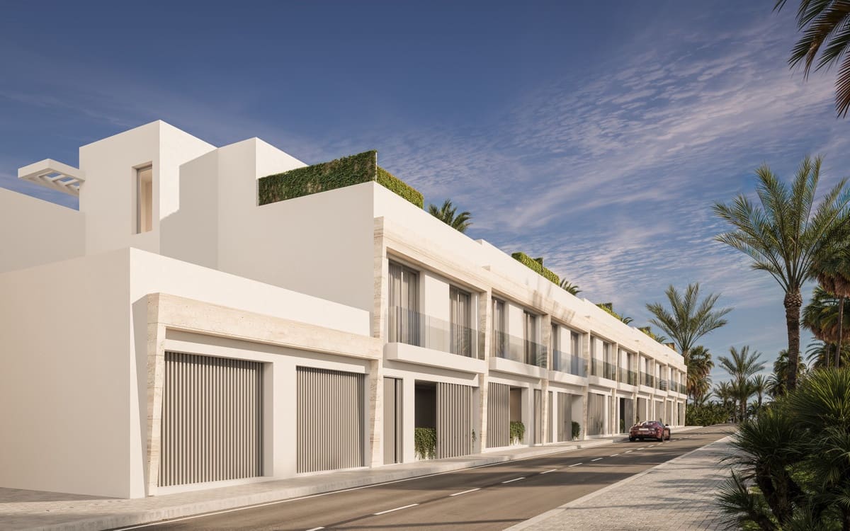3 quarto Casa em Banda para venda em San Pedro de Alcantara - 1 204 970 € (Ref: 10026188)